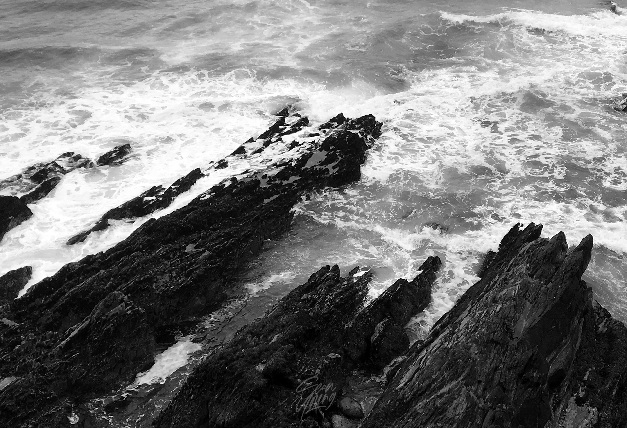 DUNMORE HEAD CLIFFS: IRELAND