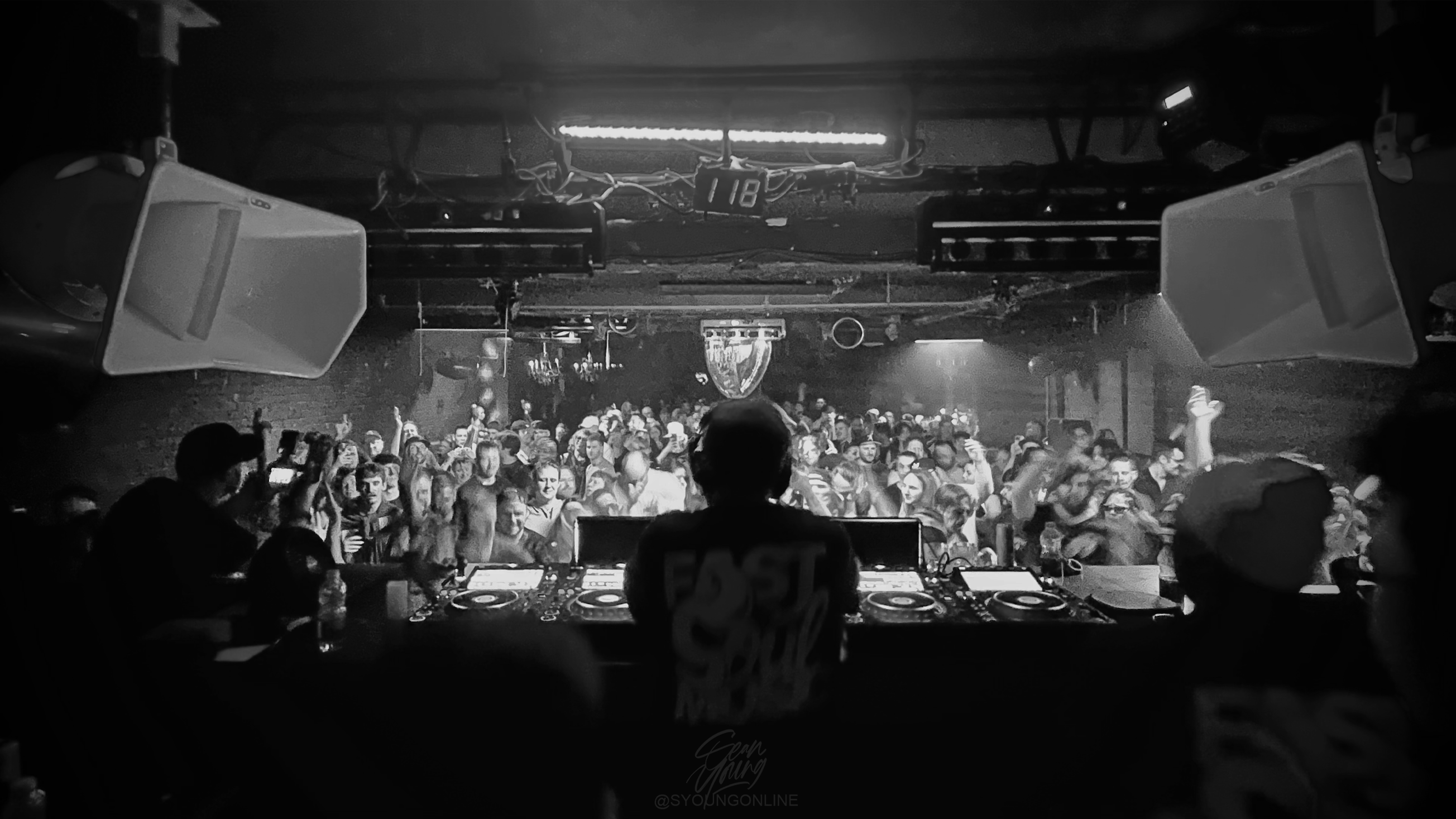 LONDON ELEKTRICITY: D:STAR